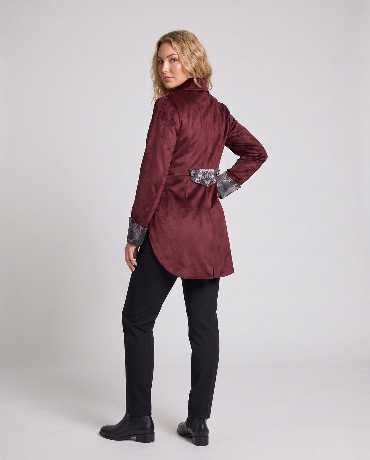 Product 15963939012938 - back_view
