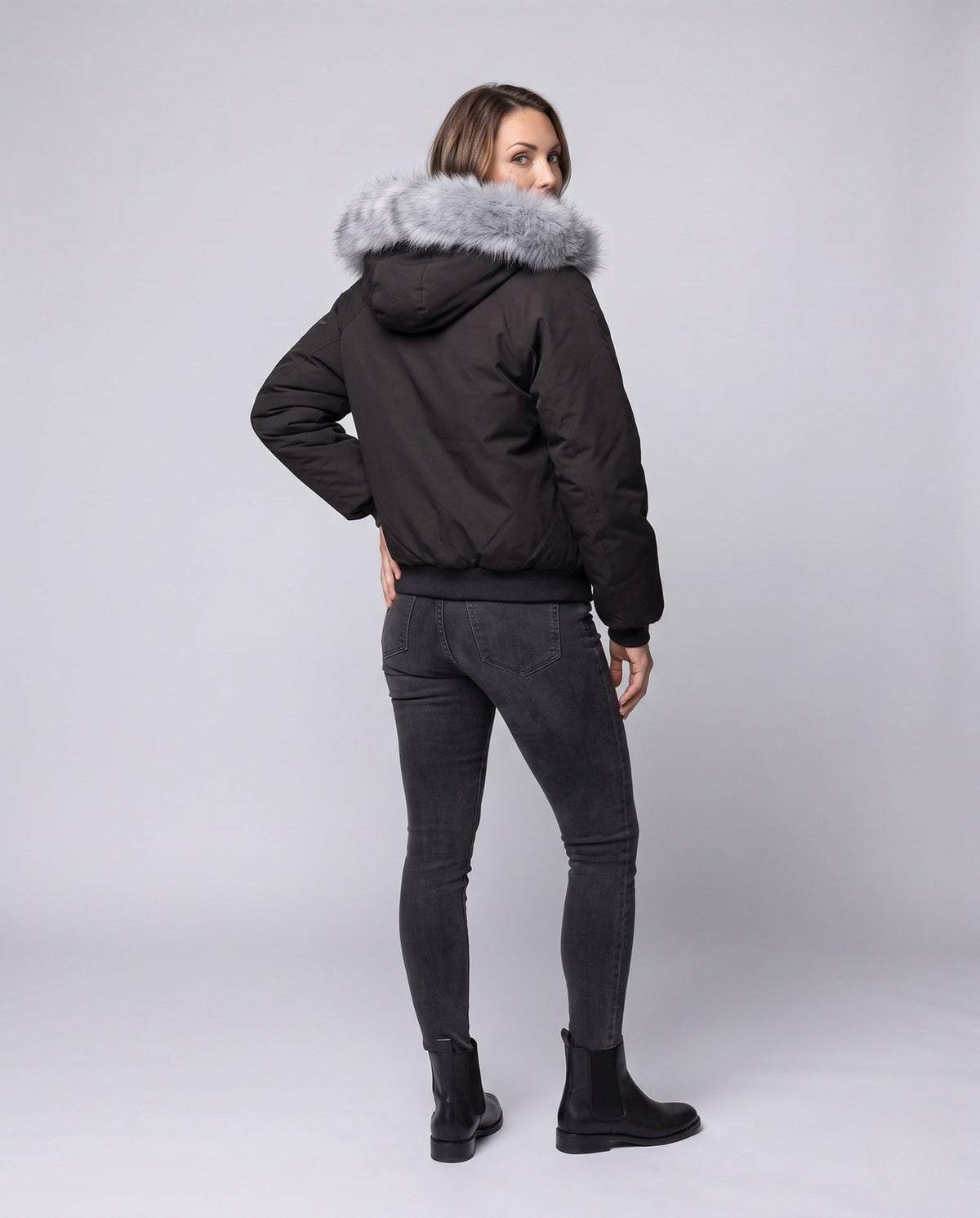 Product 15966045634890 - back_view
