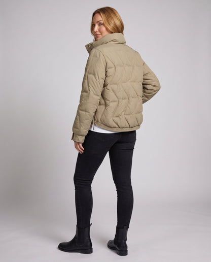 Product 15966050812234 - back_view