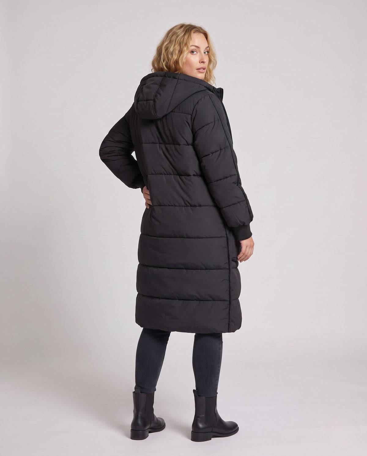 Product 15966066606410 - back_view