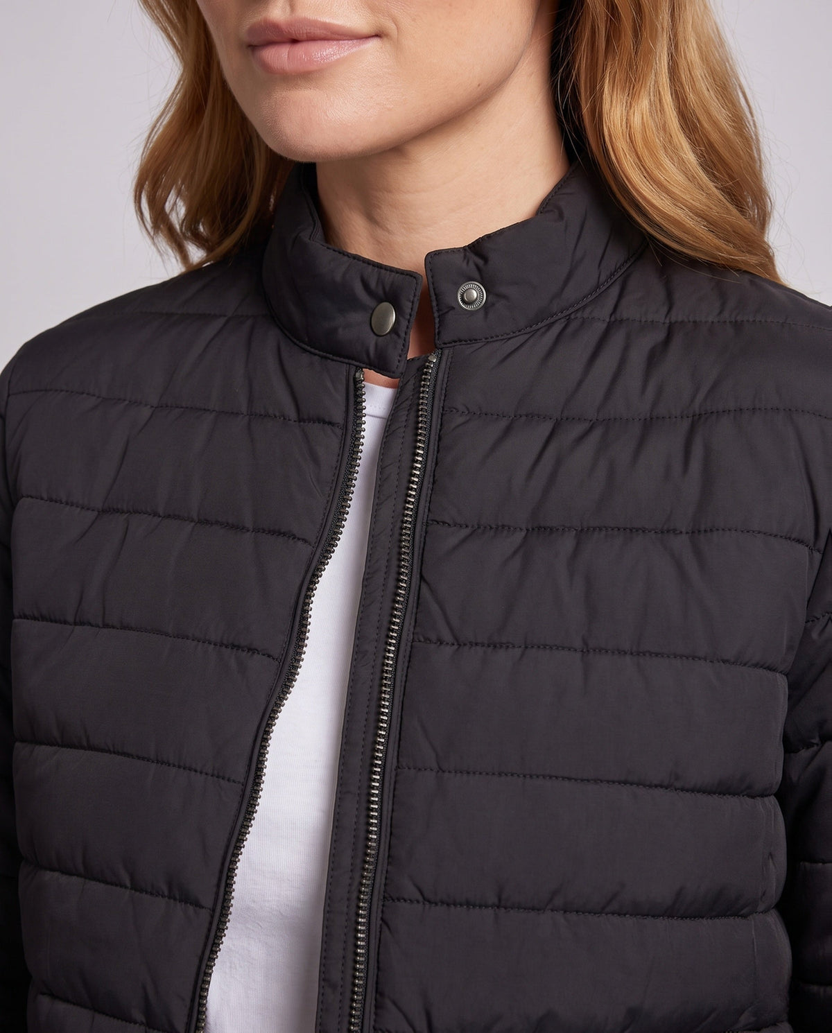 Product 15966070571338 - close_up_detail