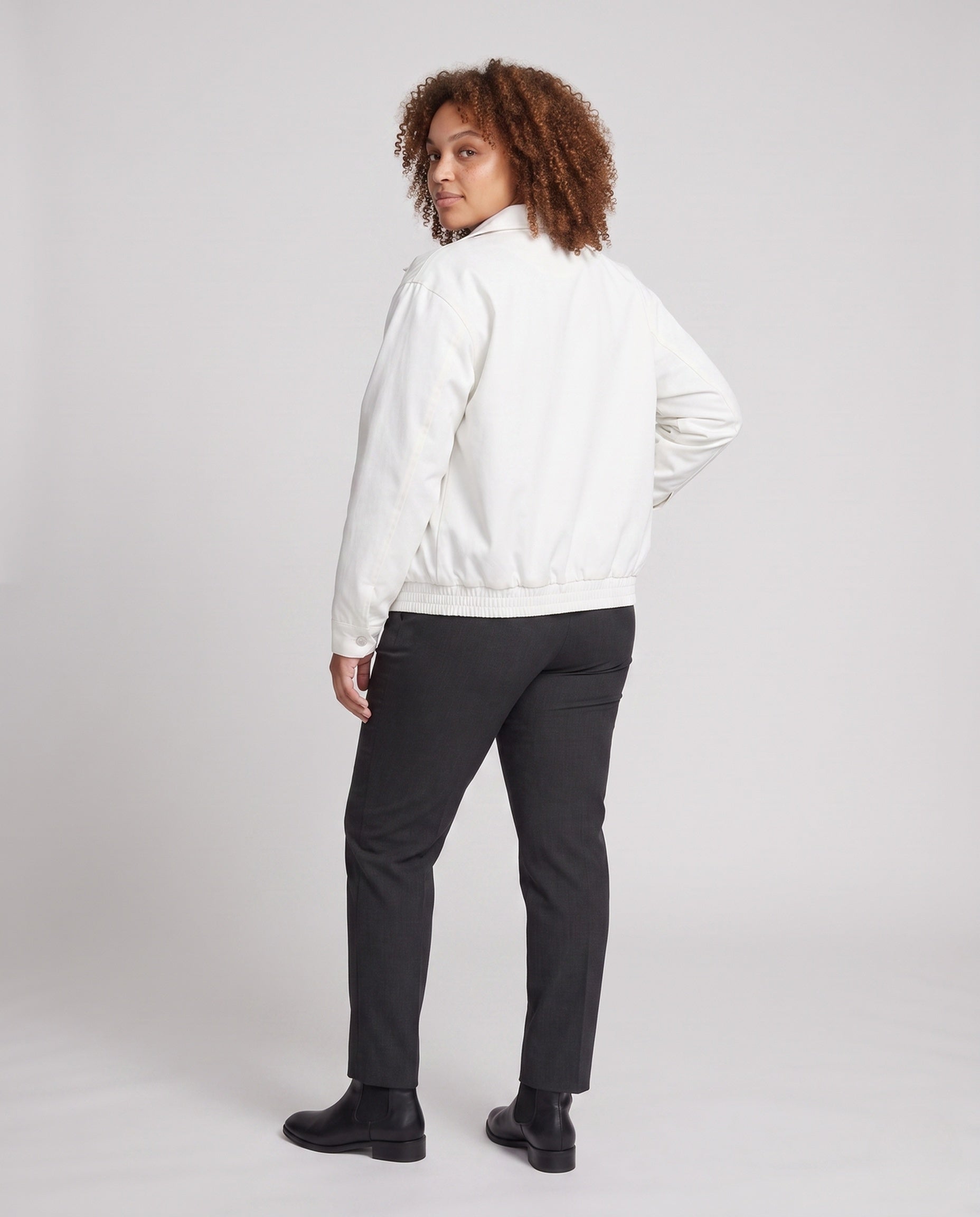 Product 15966072144202 - back_view