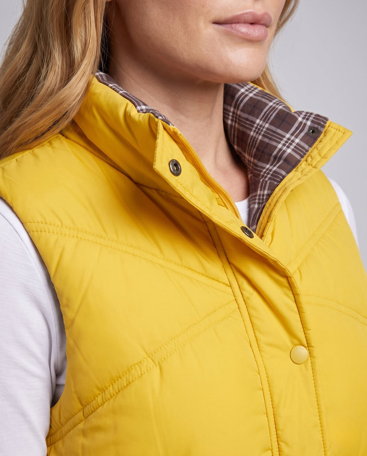 Product 15966079353162 - close_up_detail