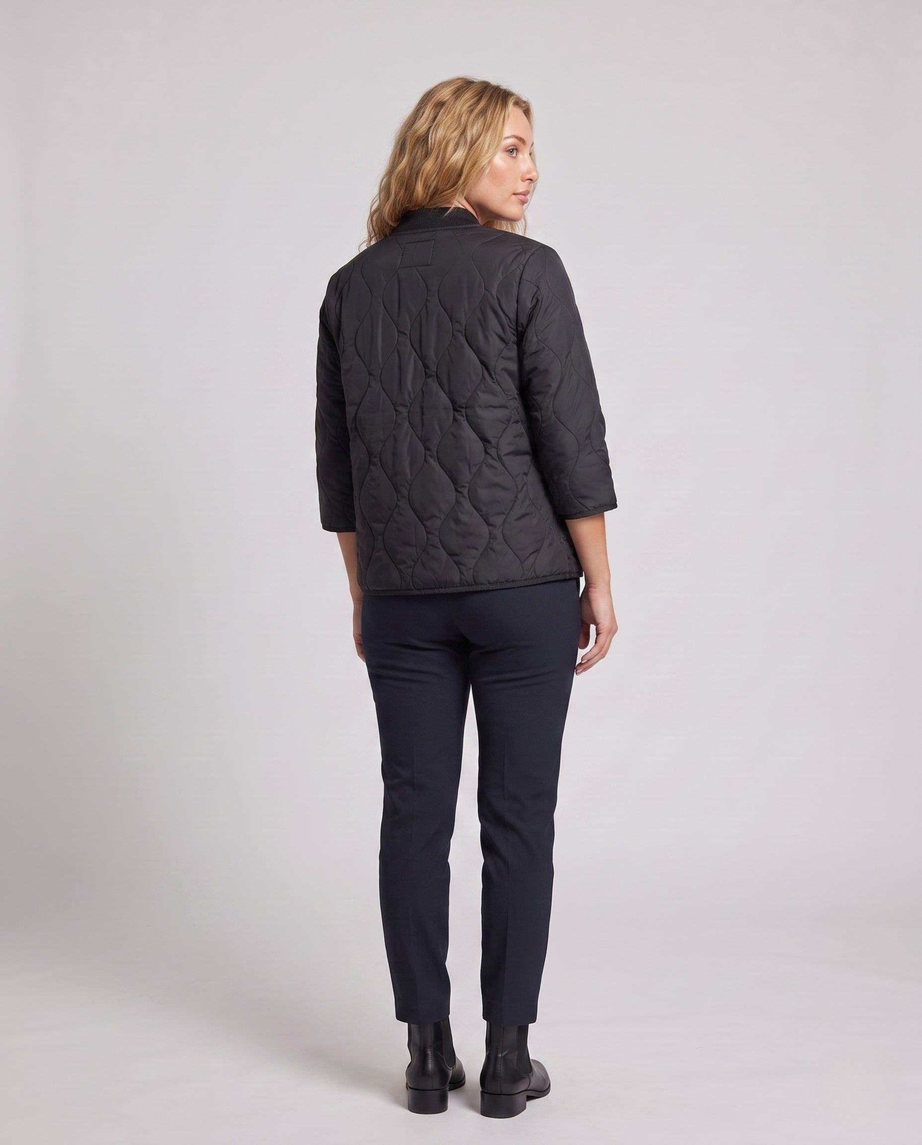 Product 15973082562890 - back_view