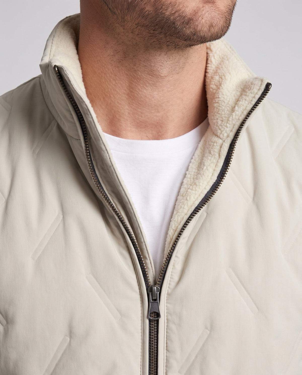 Product 15973091311946 - close_up_detail