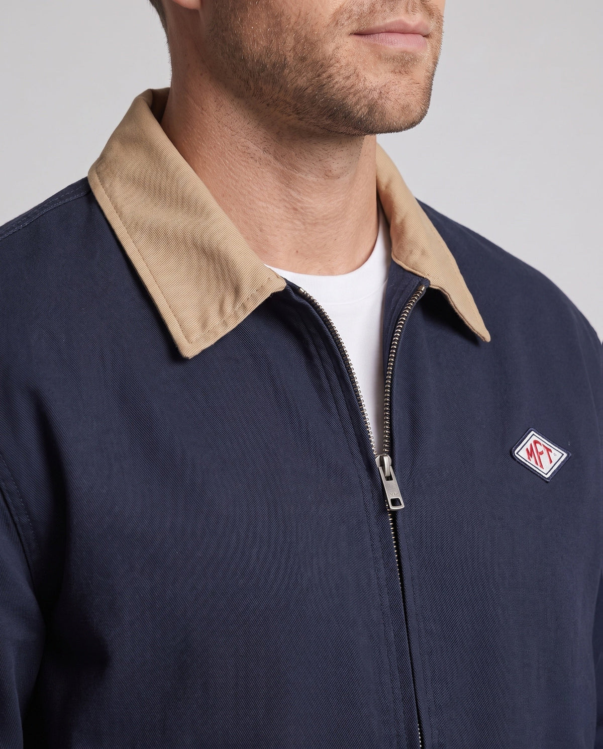 Product 16018326487370 - close_up_detail