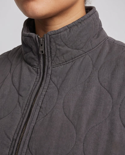 Product 16022353084746 - close_up_detail