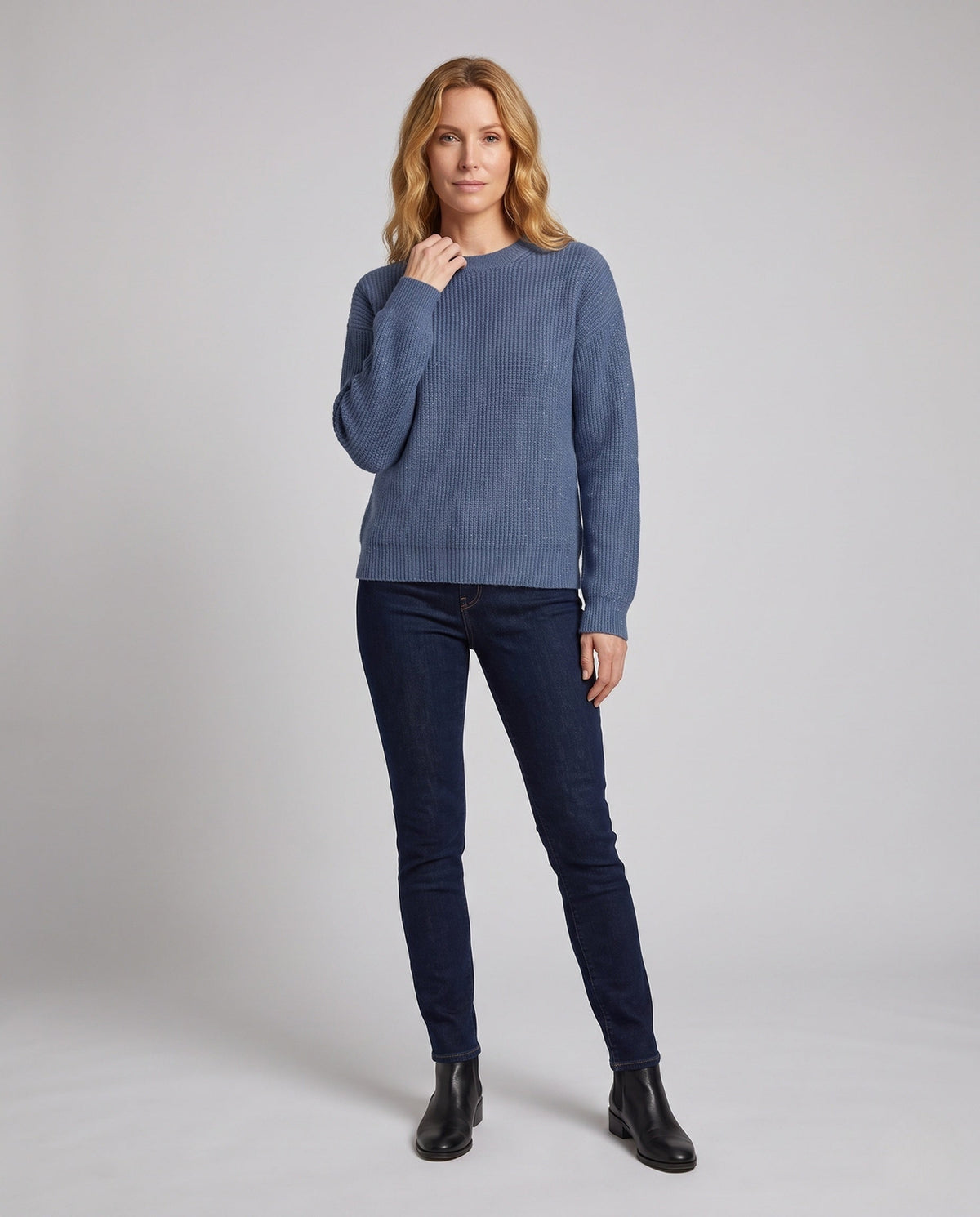Product 16034475311434 - full_body_front