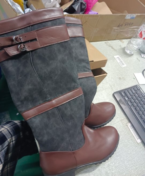EVA-US | Outdoor boots with high shaft and buckles - leather rain boots for women