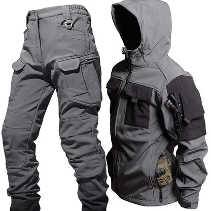 EVA-US - Waterproof thermal suit with multiple pockets for men