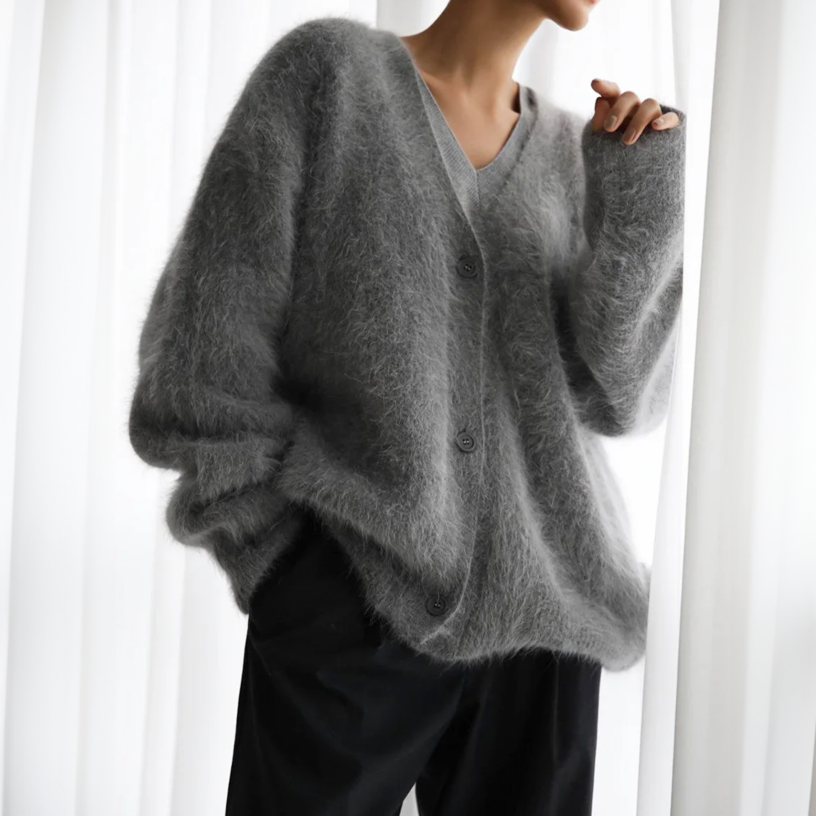 EVA-US | Cashmere Cardigan