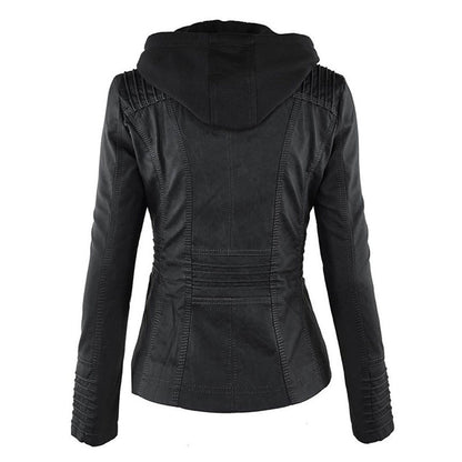 Rückansicht einer schwarz lederjacke mit kapuze