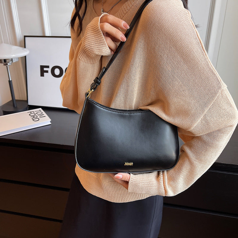 EVA-US | Stylish small handbag – For fashion lovers
