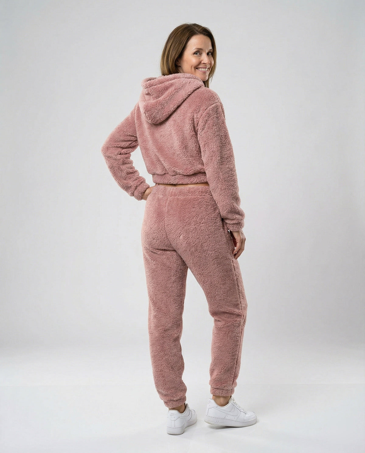 Women’s Lounge Suit with Cropped Jacket