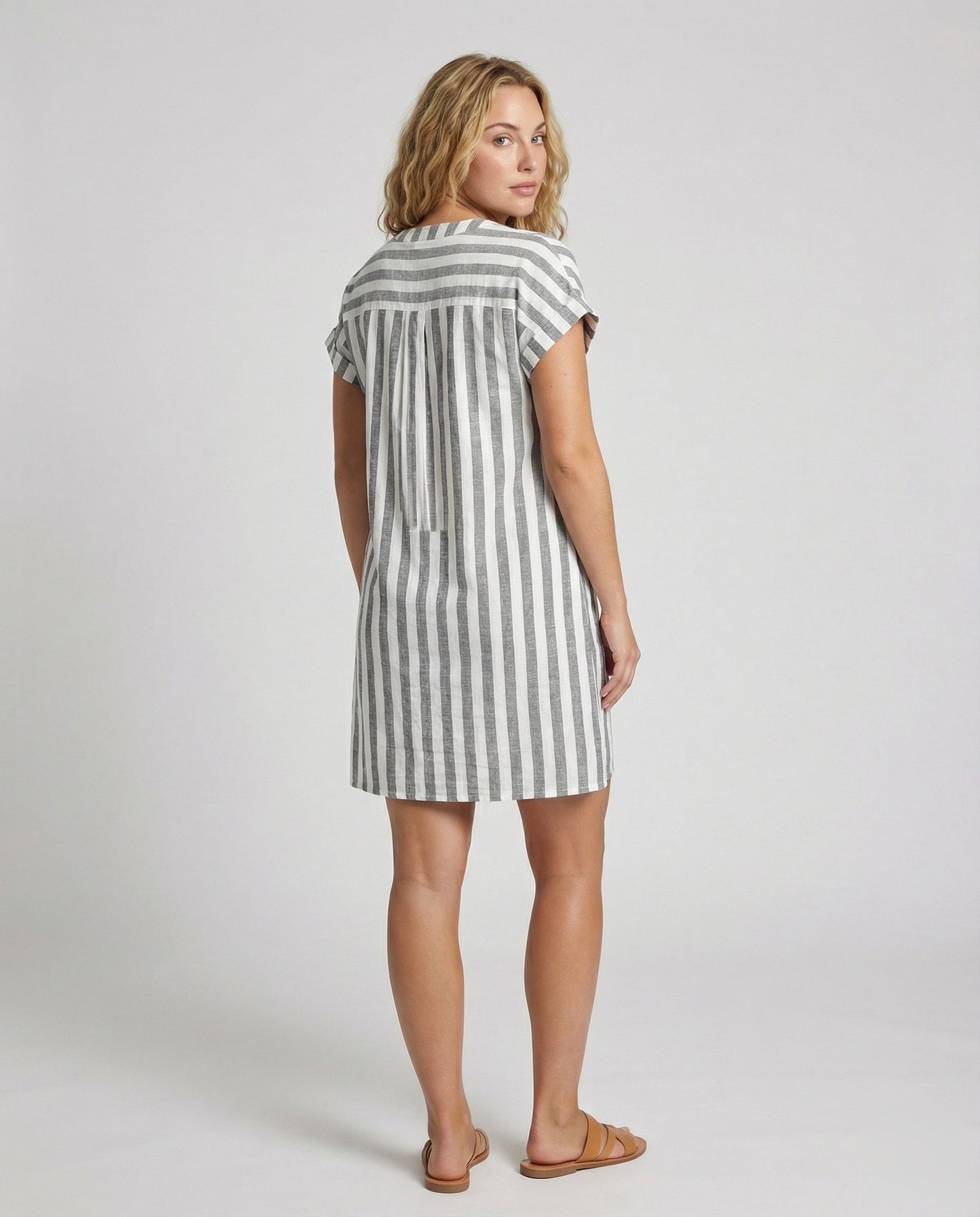 Ladies Airy Shirt Dress Made of Linen Blend - back view