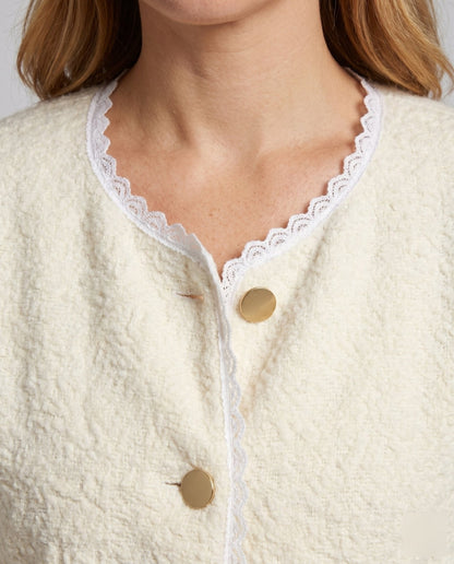 Ladies cardigan with elegant lace accents and practical pockets - Chichicherry