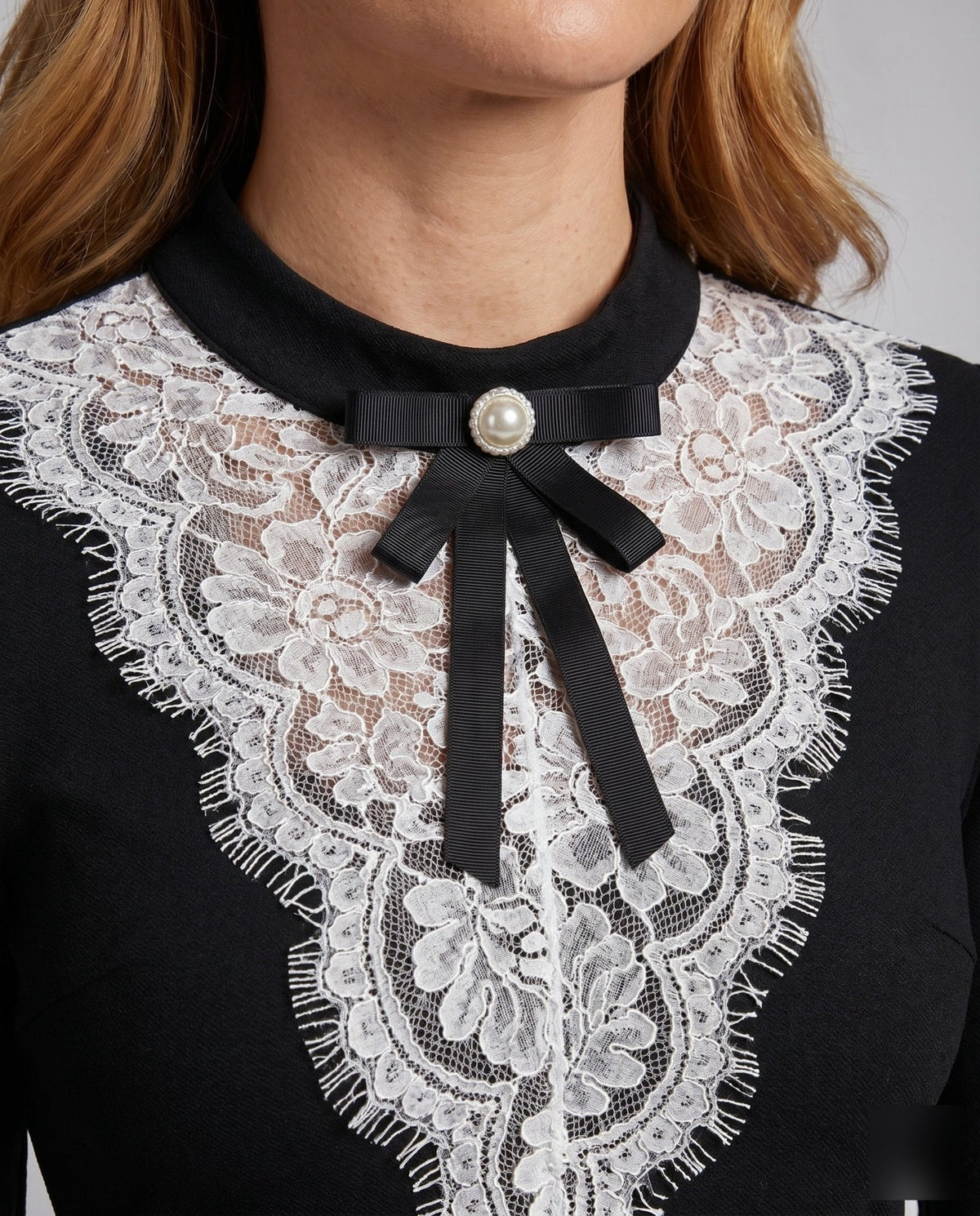 Ladies minidress with elegant lace sleeves and ruffles - Chichicherry