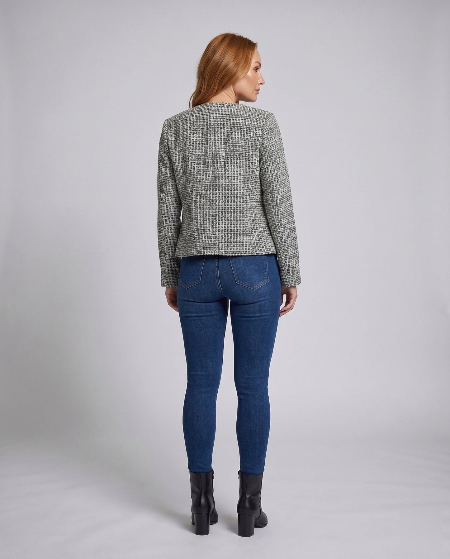 Ladies short jacket with elegant tweed pattern - Chichicherry
