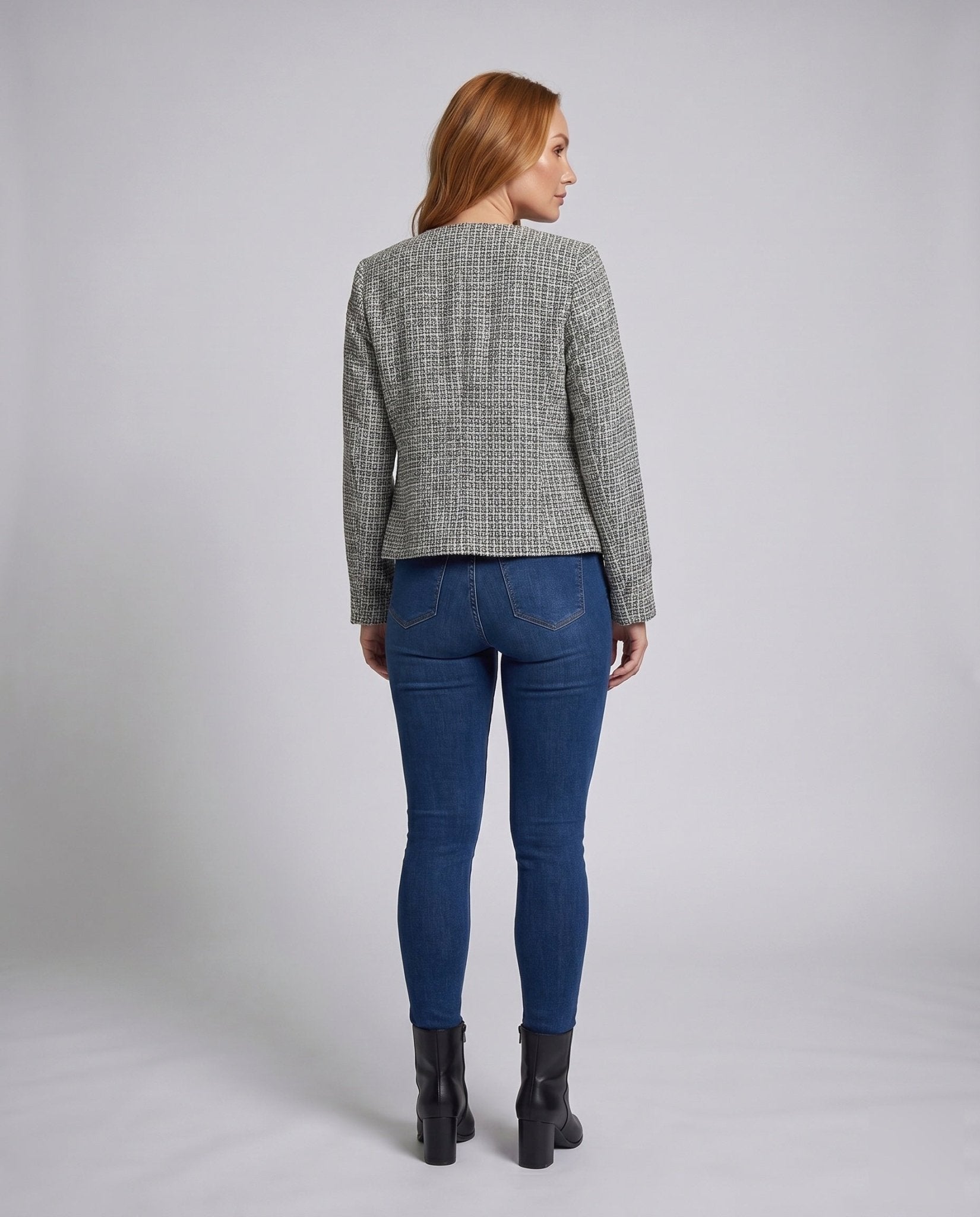 Ladies short jacket with elegant tweed pattern - Chichicherry
