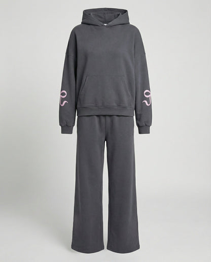Women's jogging suit with hoodie