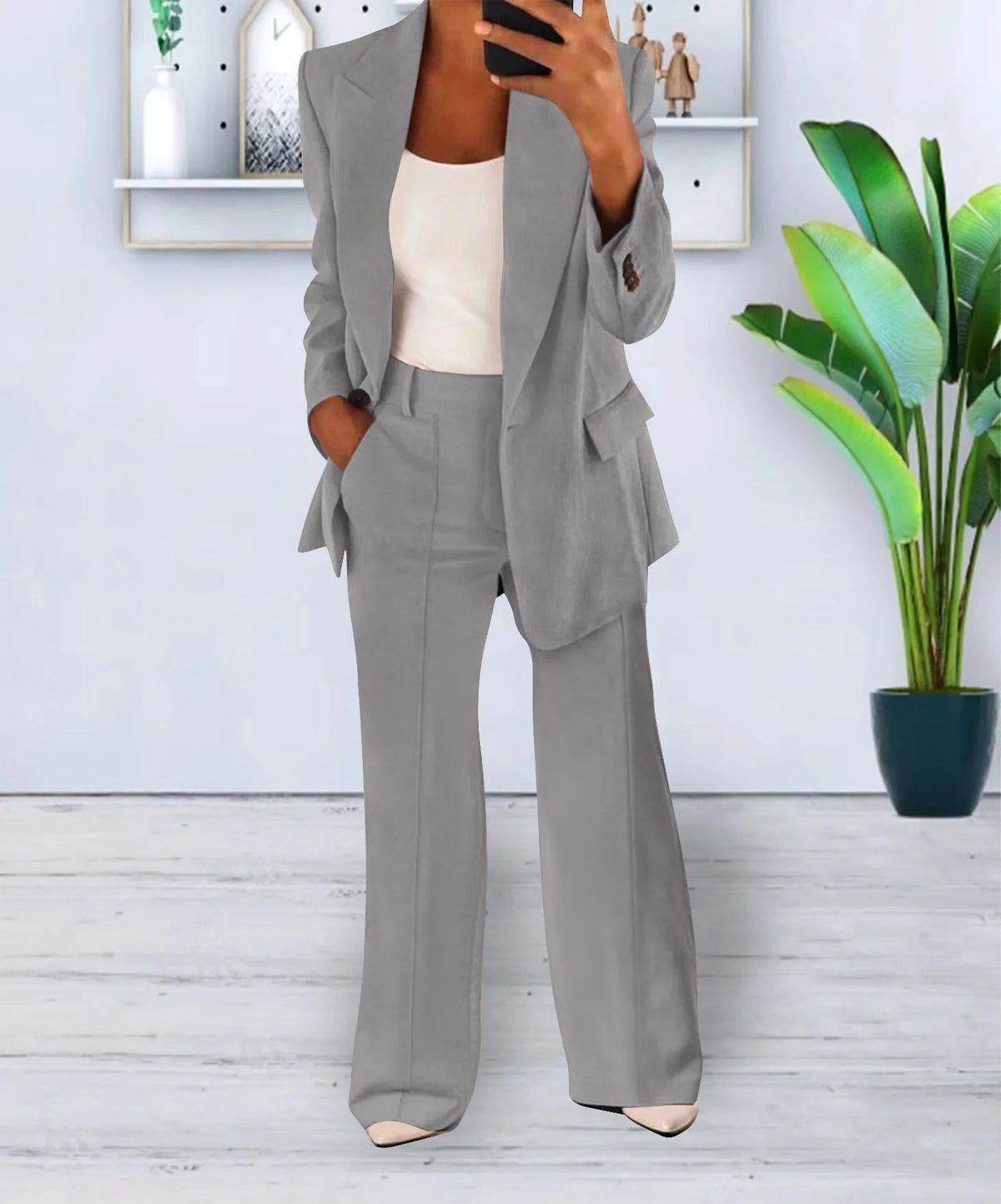 Set suit for women