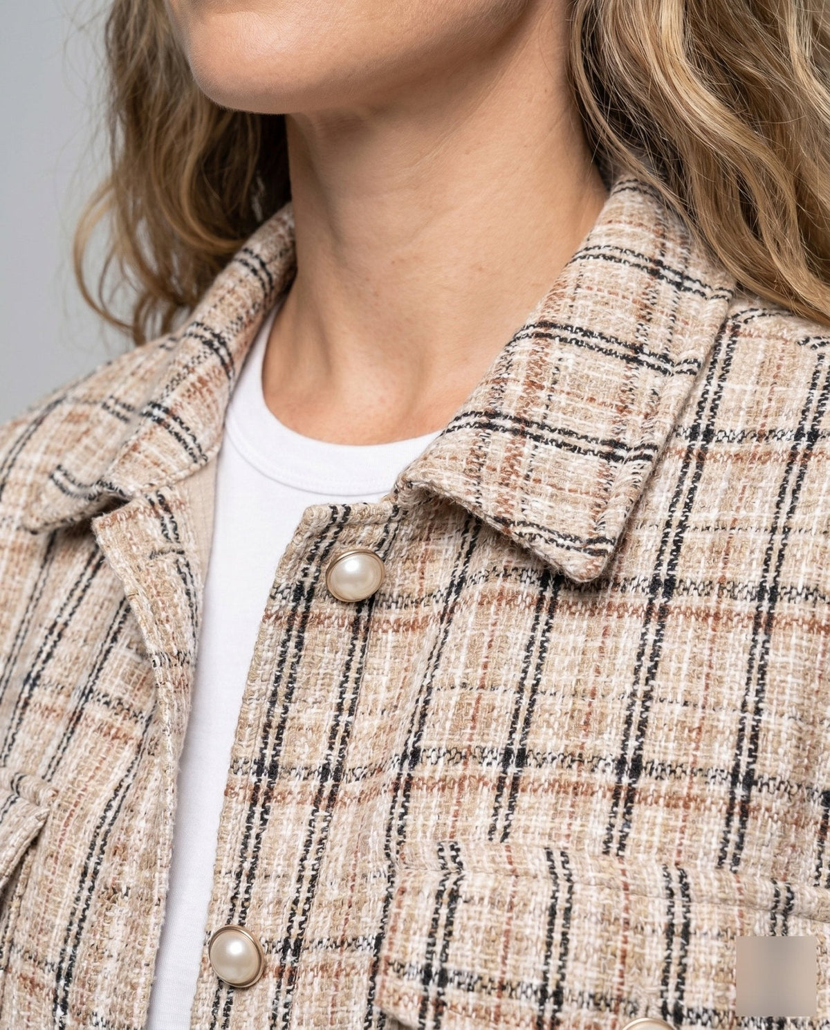 Women casual check jacket with reinforced pockets and elegant cut - Chichicherry