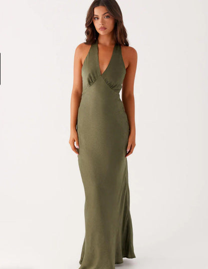 Women Elegant Wrap Dress with V-Neck and Narrow, Flowing Cut - product photo 5