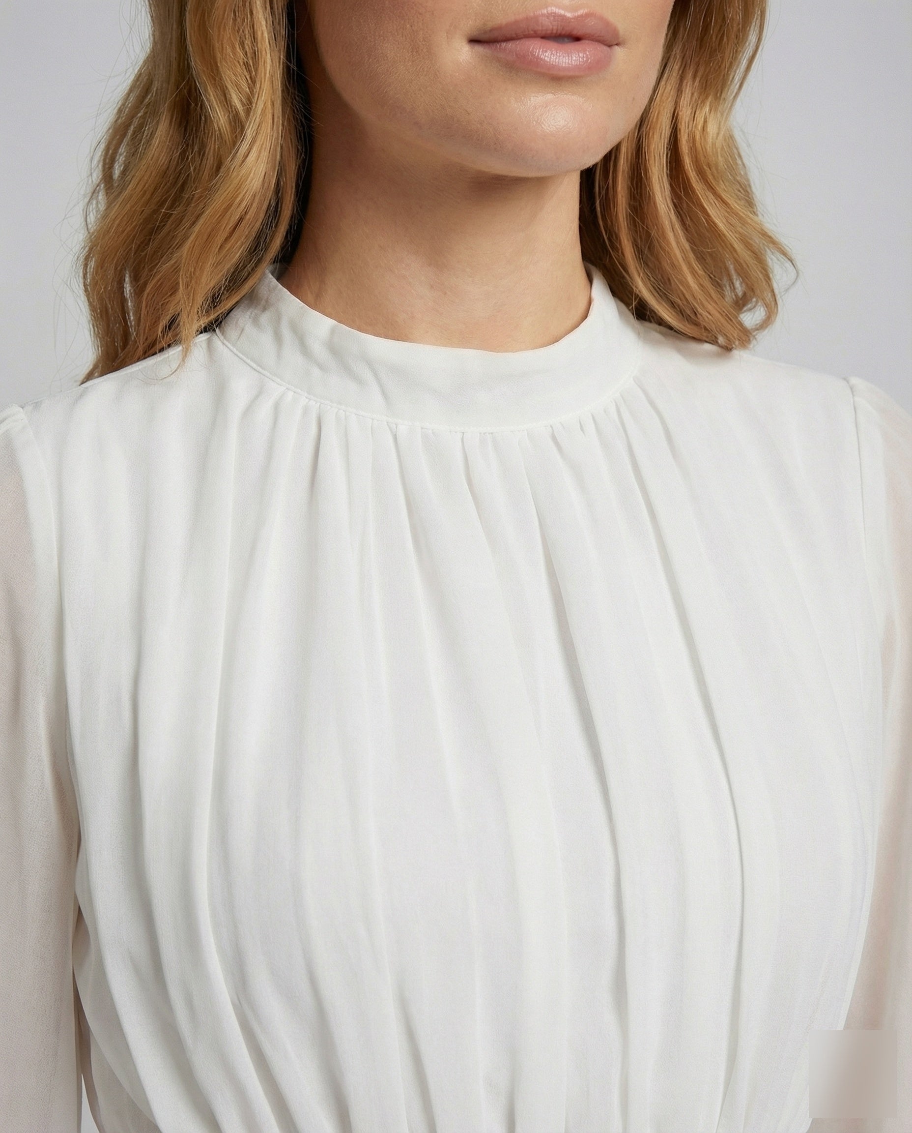 Women Flowing Balloon Sleeves Chiffon Midaxi Dress - close-up detail