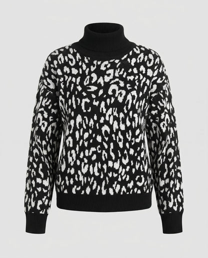 Women trendy knitted sweater with animal print - Chichicherry