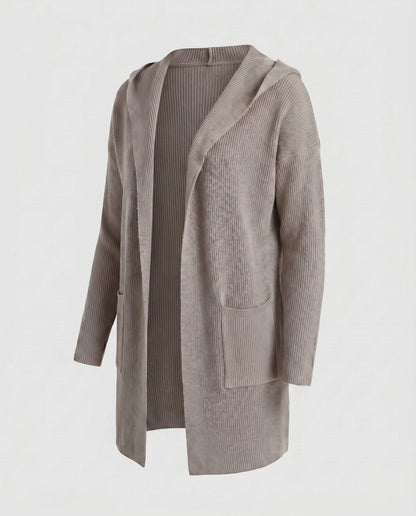Women's cardigan with a casual fit and practical pockets - Chichicherry