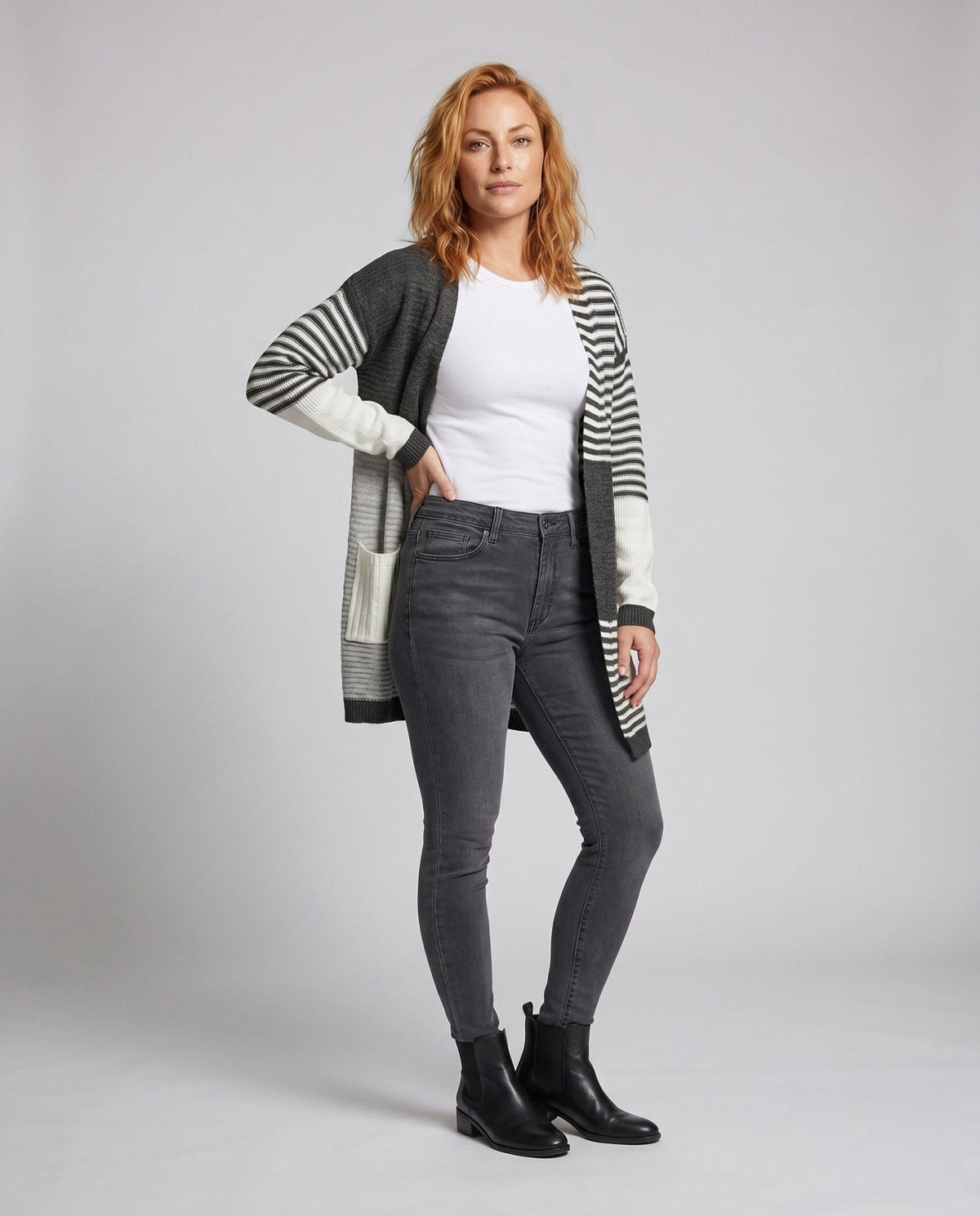 Women's cardigan with fashionable block stripe design and practical pockets - Chichicherry