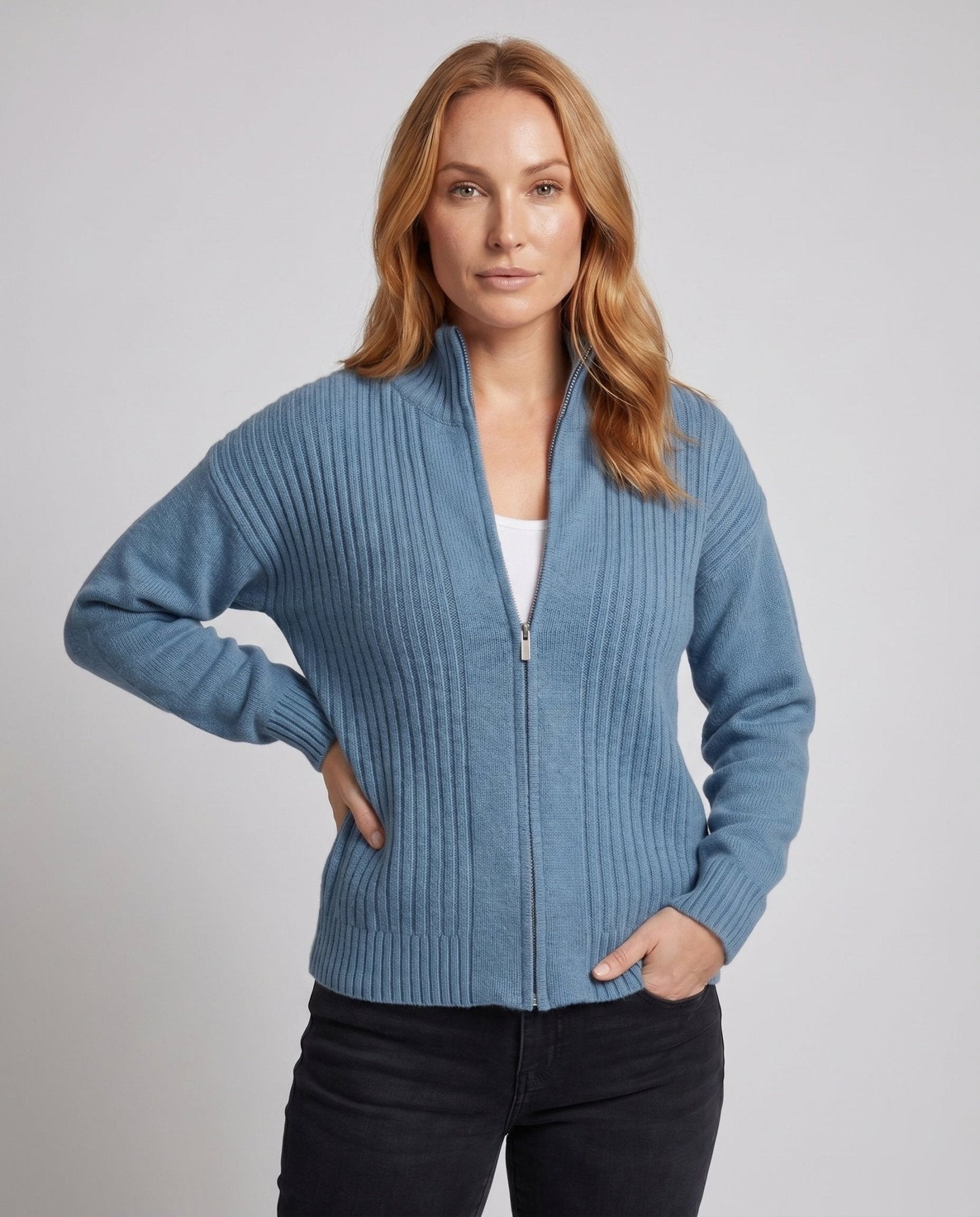 Women's cardigan with high collar and full-length zipper - Chichicherry
