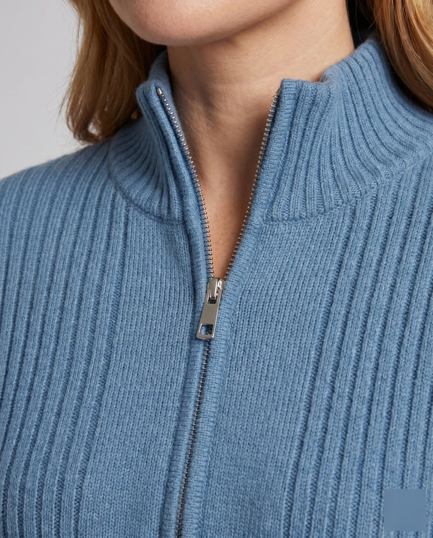 Women's cardigan with high collar and full-length zipper - Chichicherry