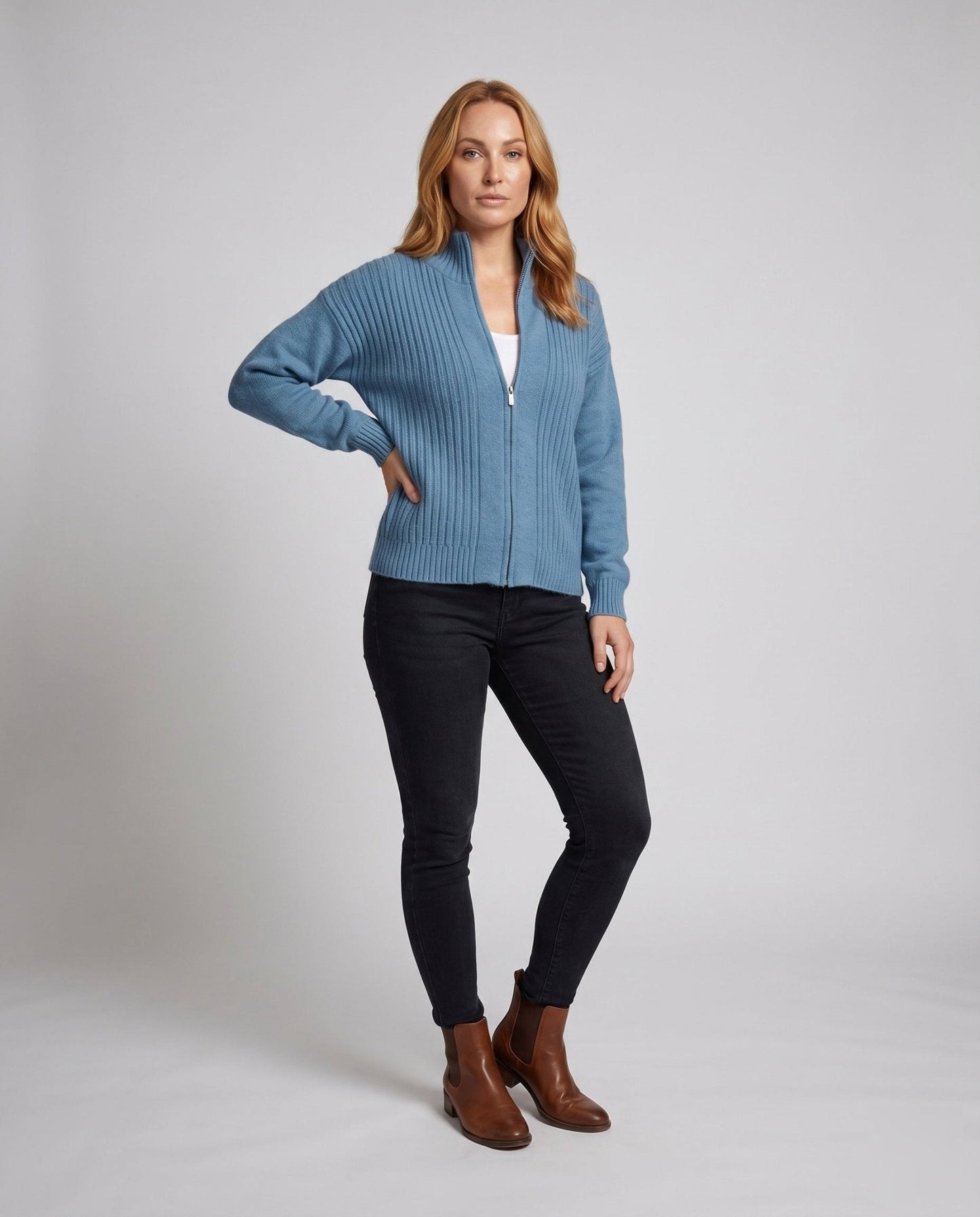 Women's cardigan with high collar and full-length zipper - Chichicherry