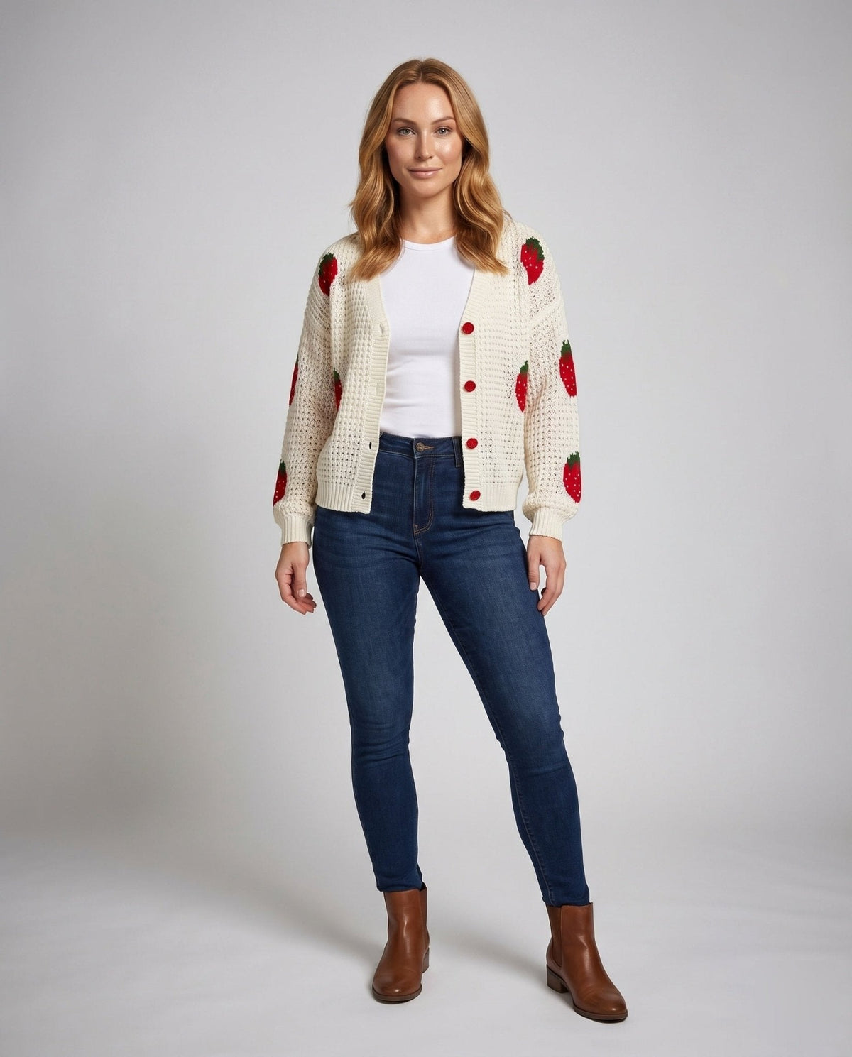 Women's cardigan with strawberry pattern and button placket - Chichicherry