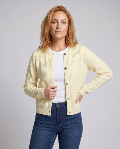 Women's cardigan with textured pattern and decorative buttons - Chichicherry