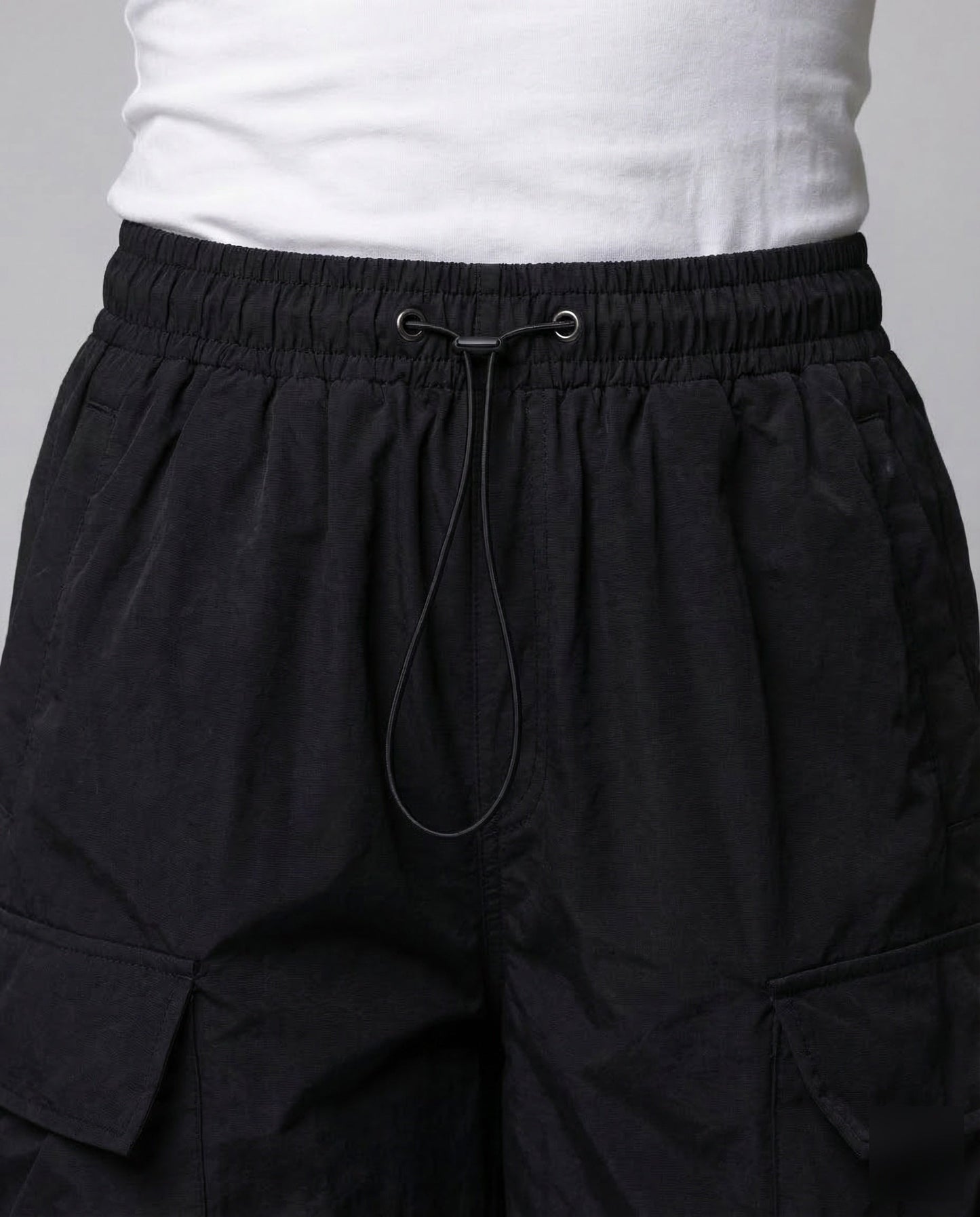 Women's Cargo Pants Oversize - close-up detail