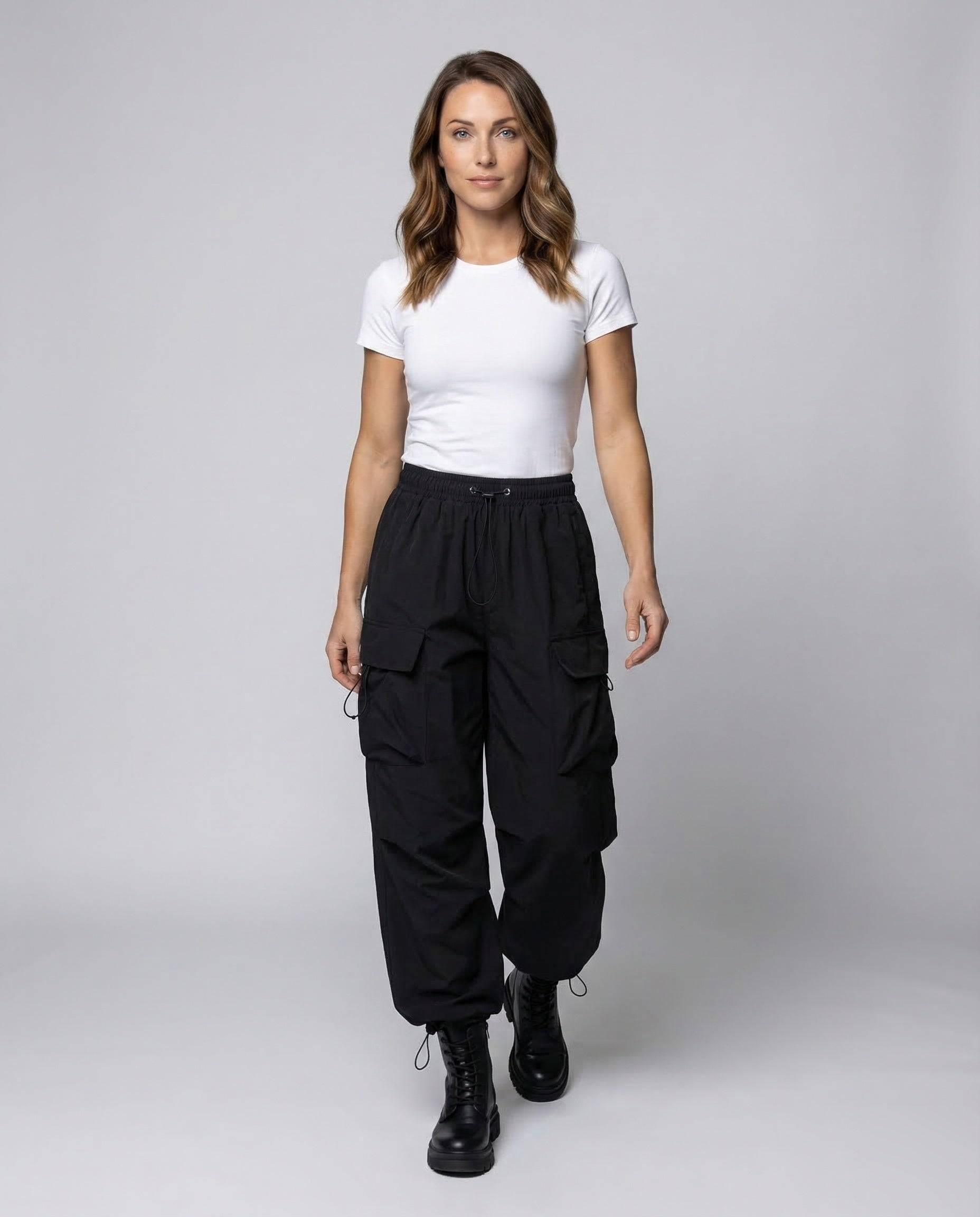 Women's Cargo Pants Oversize - front view