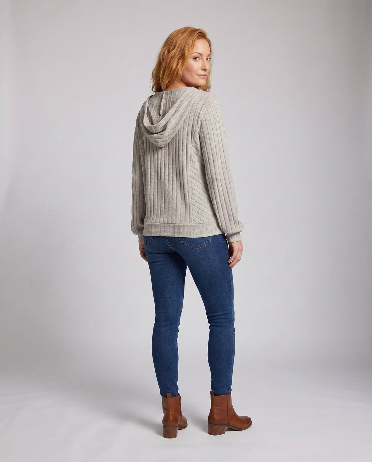 Women's casual hooded top with textured rib details and button placket - Chichicherry