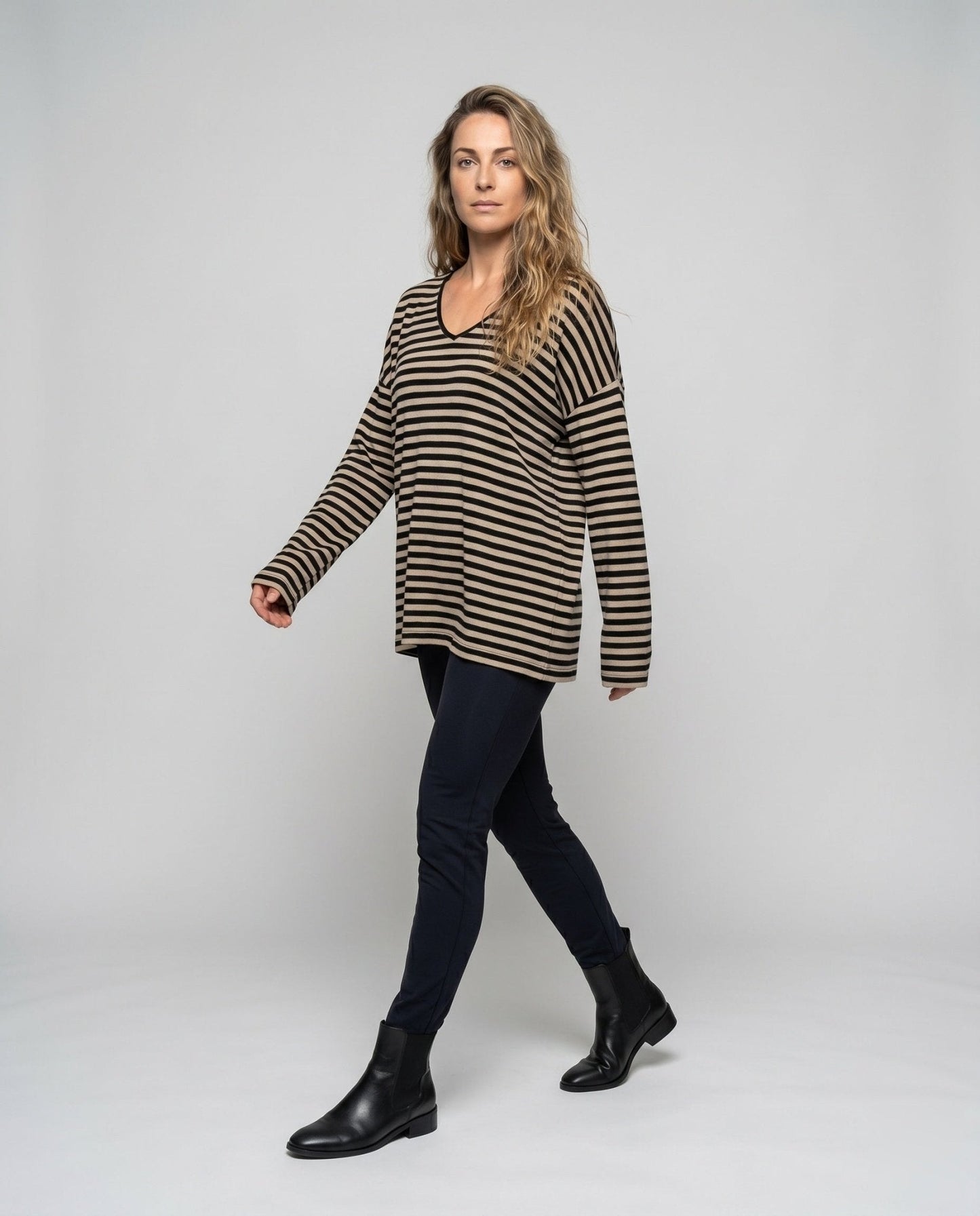 Women's Casual Long Sleeve Shirt with Trendy Striped Pattern and Loose Fit - Chichicherry
