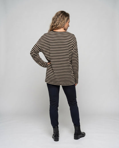 Women's Casual Long Sleeve Shirt with Trendy Striped Pattern and Loose Fit - Chichicherry
