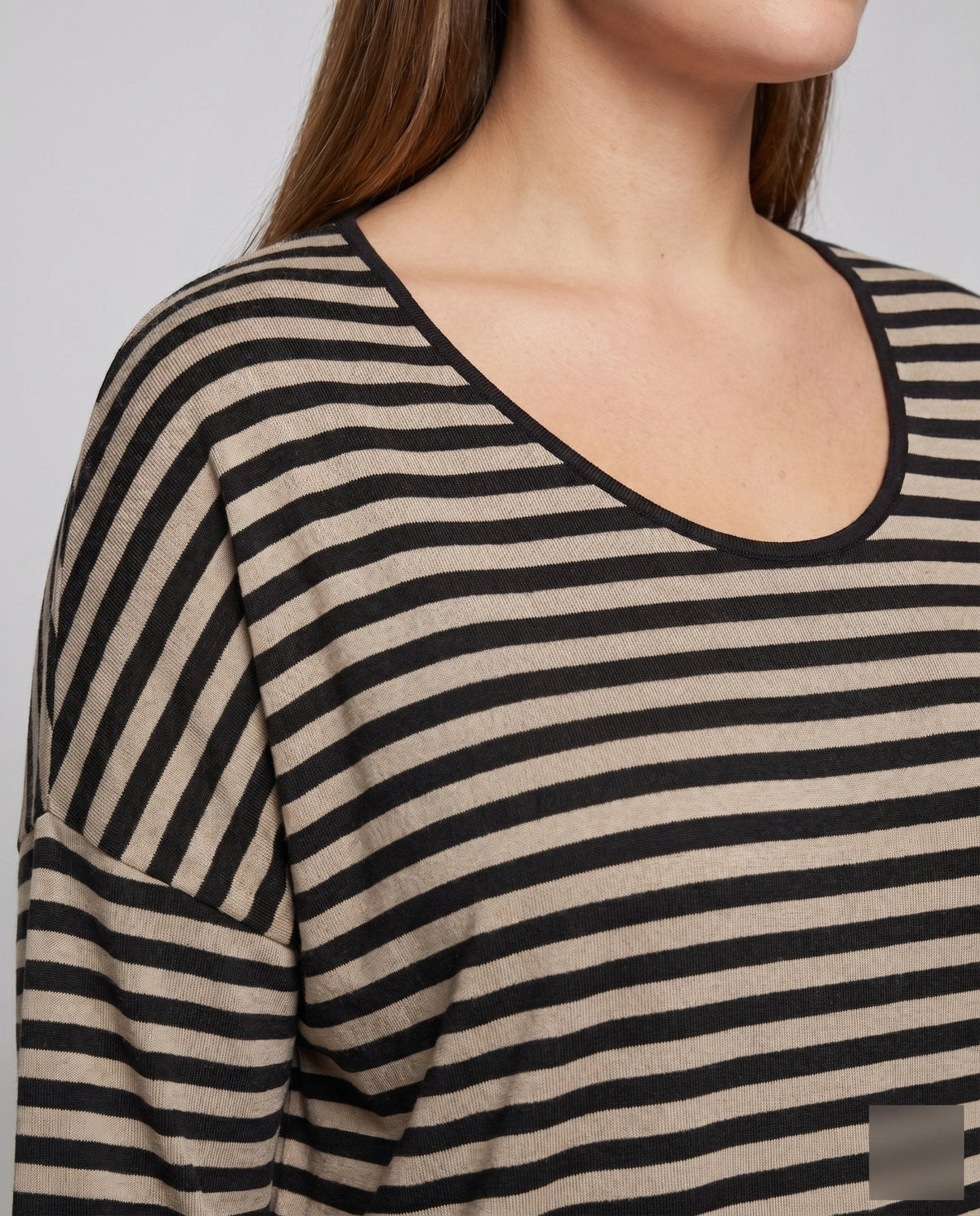 Women's Casual Oversized Shirt with Wide Stripes - Chichicherry
