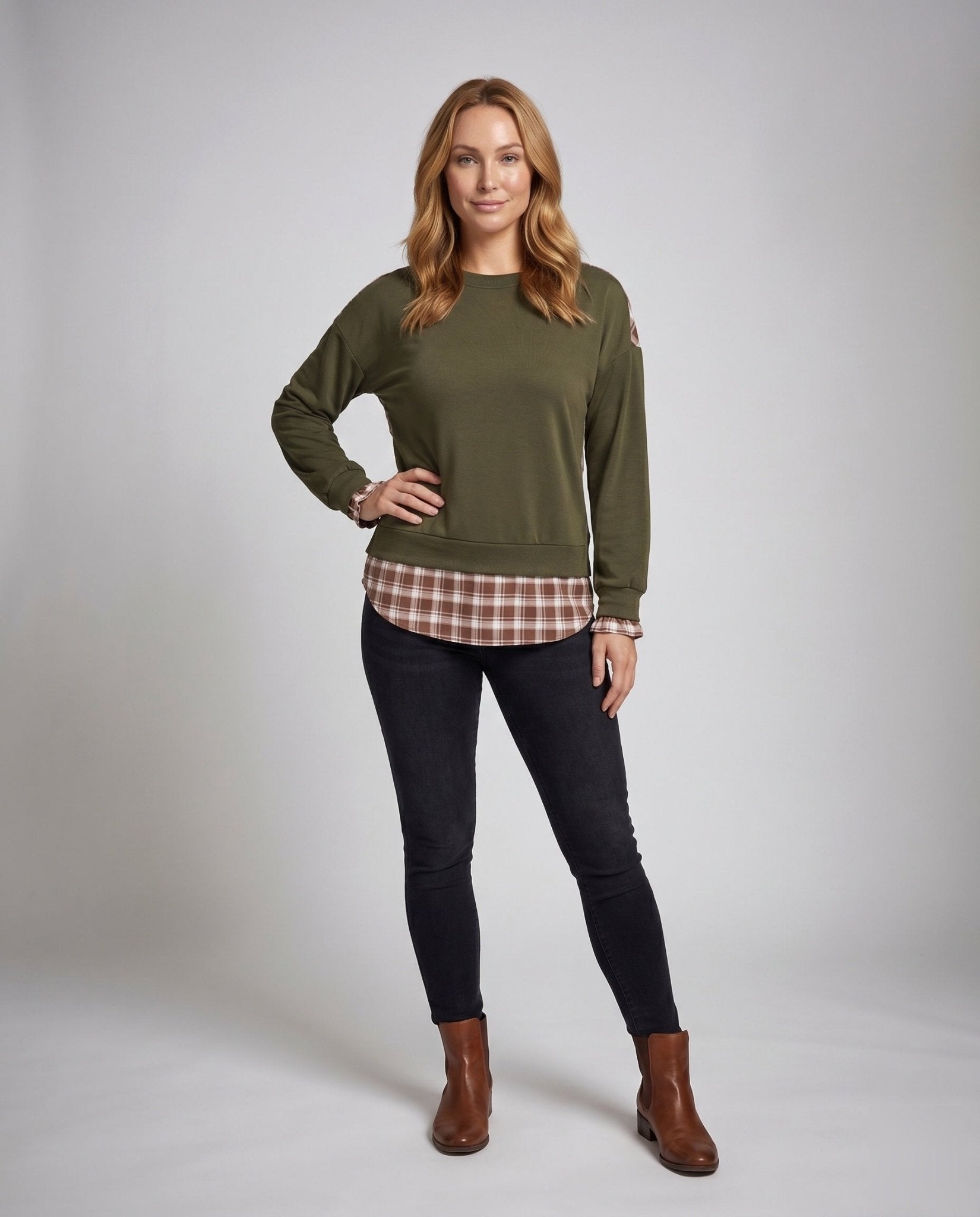Women's casual sweatshirt with elegant sleeves - Chichicherry