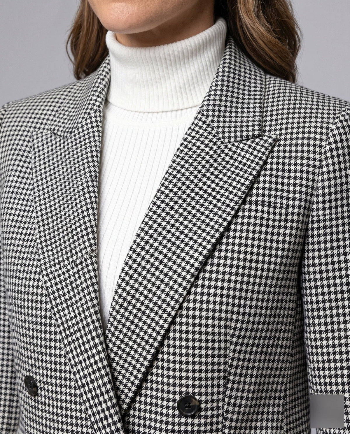 Women's checkered blazer jacket with double button placket and elegant pockets - Chichicherry