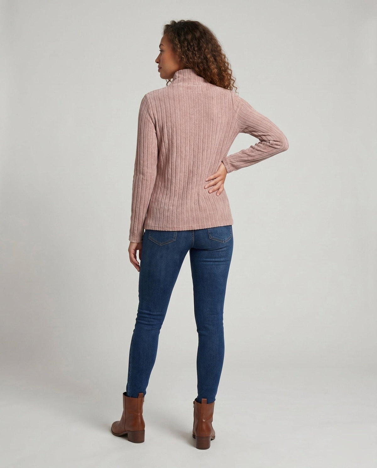 Women's knit sweater with elegant collar structure and decorative button details - Chichicherry