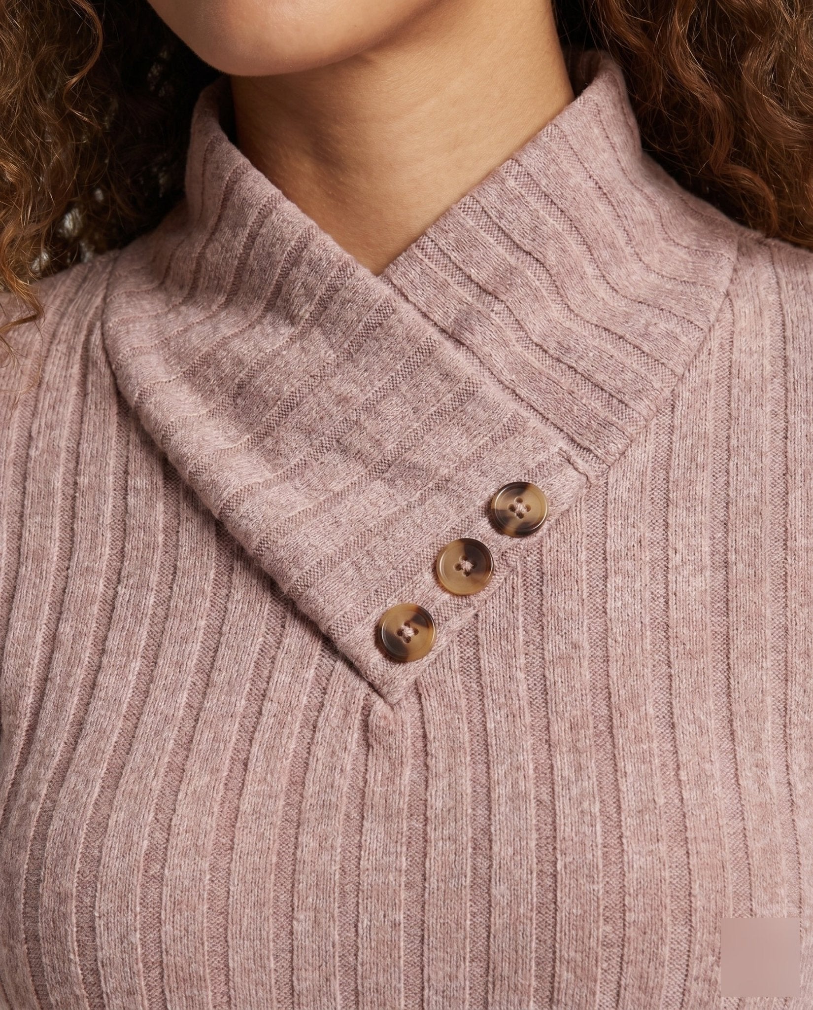 Women's knit sweater with elegant collar structure and decorative button details - Chichicherry
