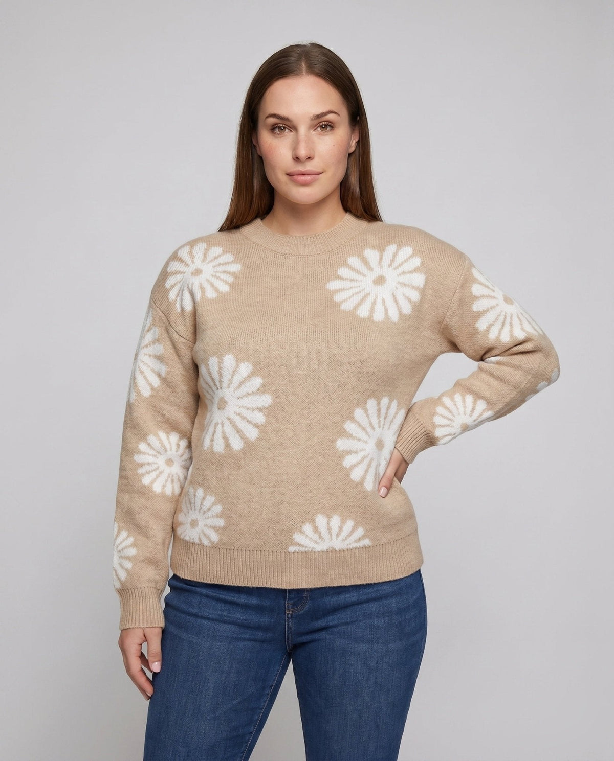 Women's knit sweater with floral patterns and fashionable cut - Chichicherry