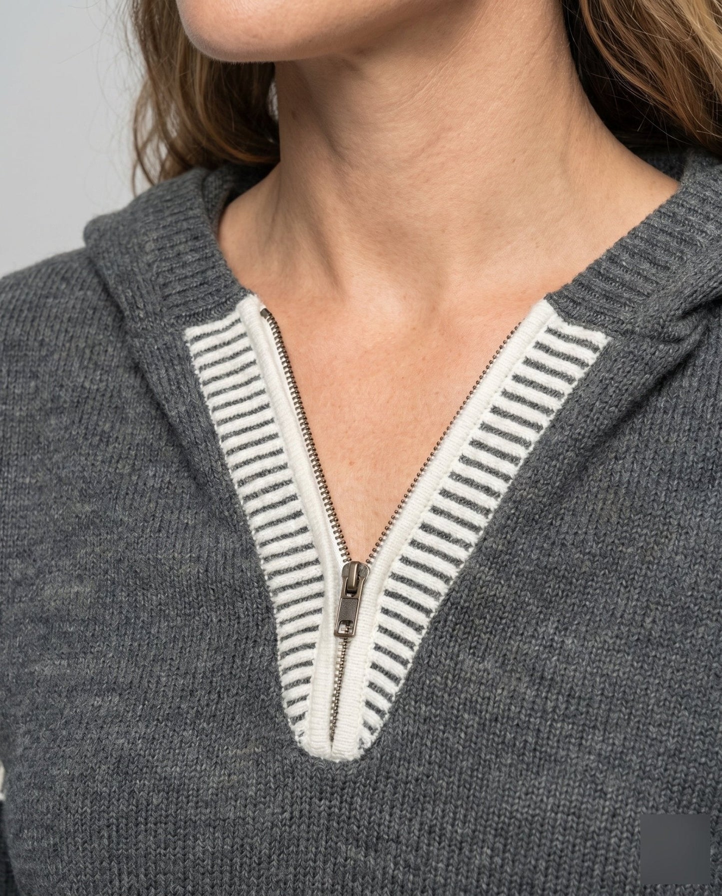 Women's knit sweater with stylish contrast details and half zipper - Chichicherry