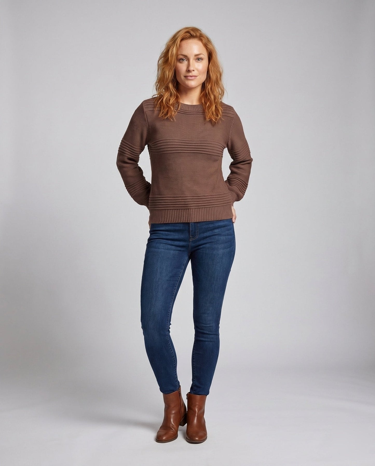Women's knitted sweater with textured pattern and loose fit - Chichicherry