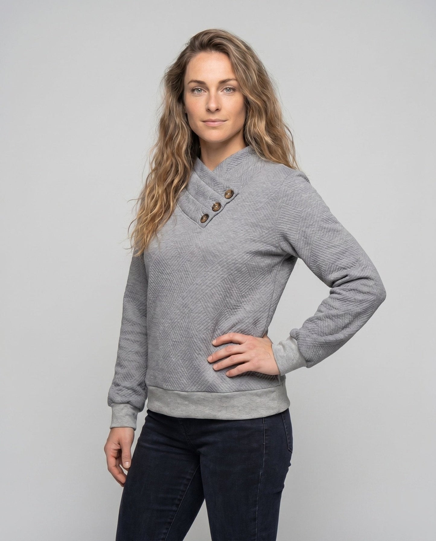 Women's knitted sweater with trendy overcut and decorative buttons - Chichicherry